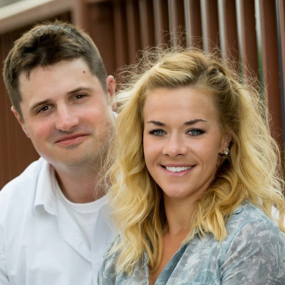 Meet your Posher, Holly